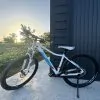 Bicicleta Cube Access WS Pro 27.5″ White/Blue